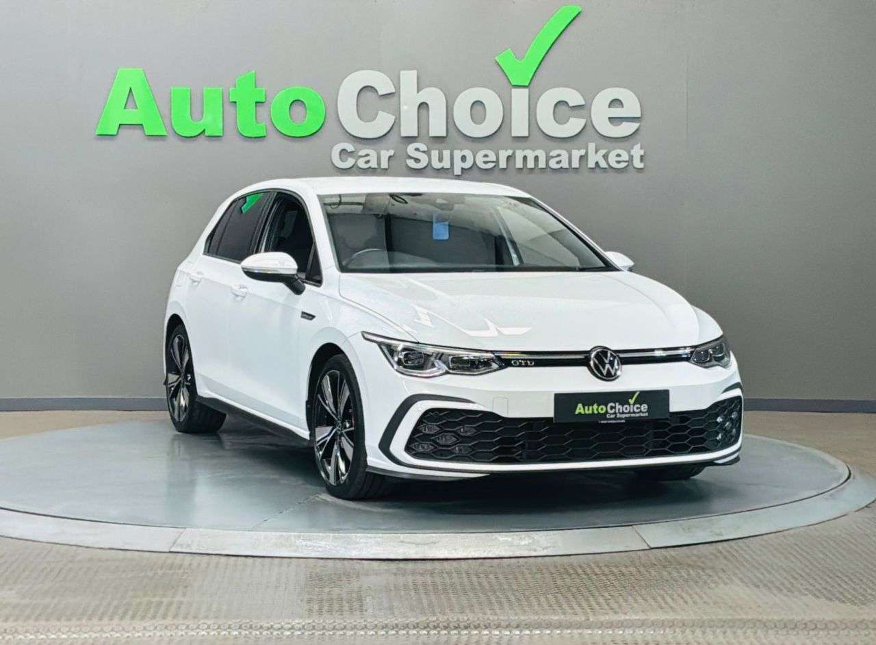 A 2023 VOLKSWAGEN GOLF 2.0 TDI GTD Hatchback 5dr Diesel DSG Euro 6 (s/s) (200 ps) in Blackburn Fin A 2023 VOLKSWAGEN GOLF 2.0 TDI GTD Hatchback 5dr Diesel DSG Euro 6 (s/s) (200 ps) in Blackburn Fin