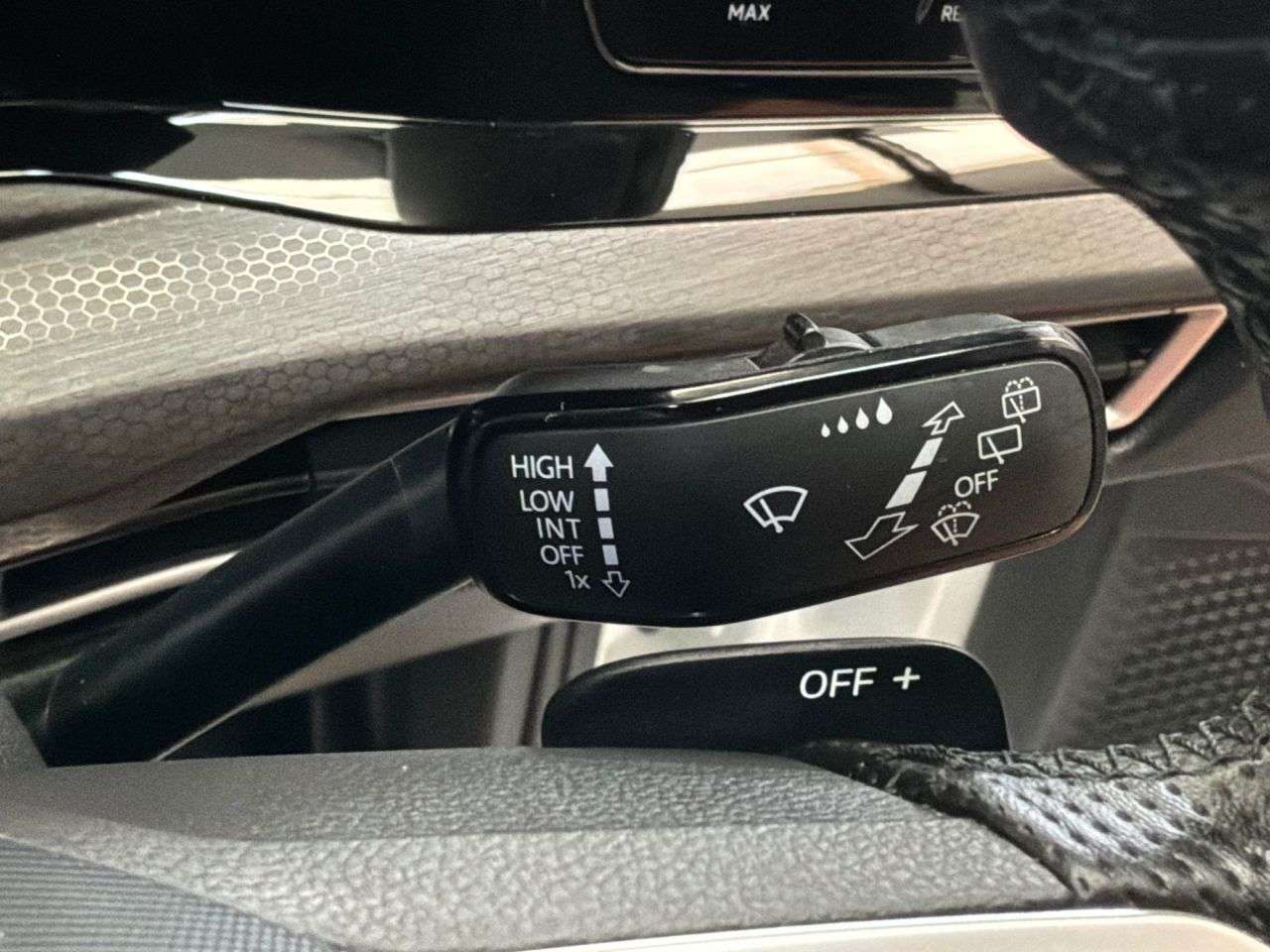 2023 VOLKSWAGEN GOLF 2023 VOLKSWAGEN GOLF