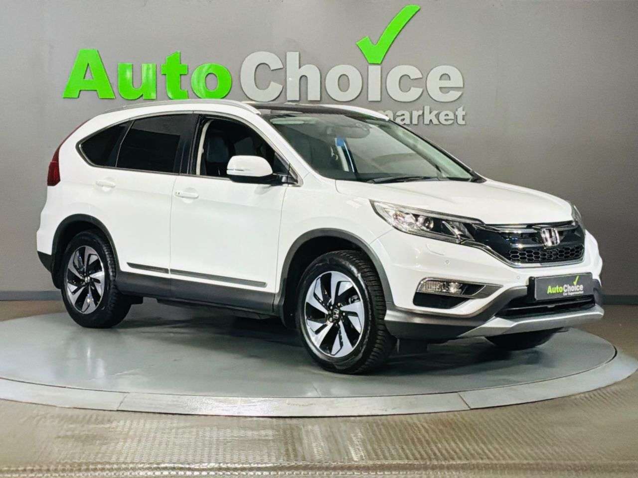 A 2016 HONDA CR-V 1.6 i-DTEC EX SUV 5dr Diesel Manual 4WD Euro 6 (s/s) (160 ps) in Blackburn A 2016 HONDA CR-V 1.6 i-DTEC EX SUV 5dr Diesel Manual 4WD Euro 6 (s/s) (160 ps) in Blackburn