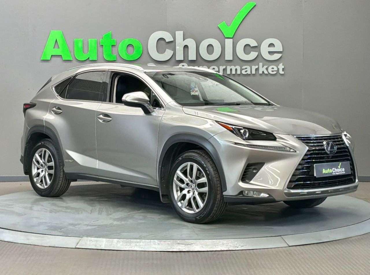 A 2018 LEXUS NX 2.5 300h Luxury SUV 5dr Petrol Hybrid E-CVT 4WD Euro 6 (s/s) (197 ps) in Bl A 2018 LEXUS NX 2.5 300h Luxury SUV 5dr Petrol Hybrid E-CVT 4WD Euro 6 (s/s) (197 ps) in Bl