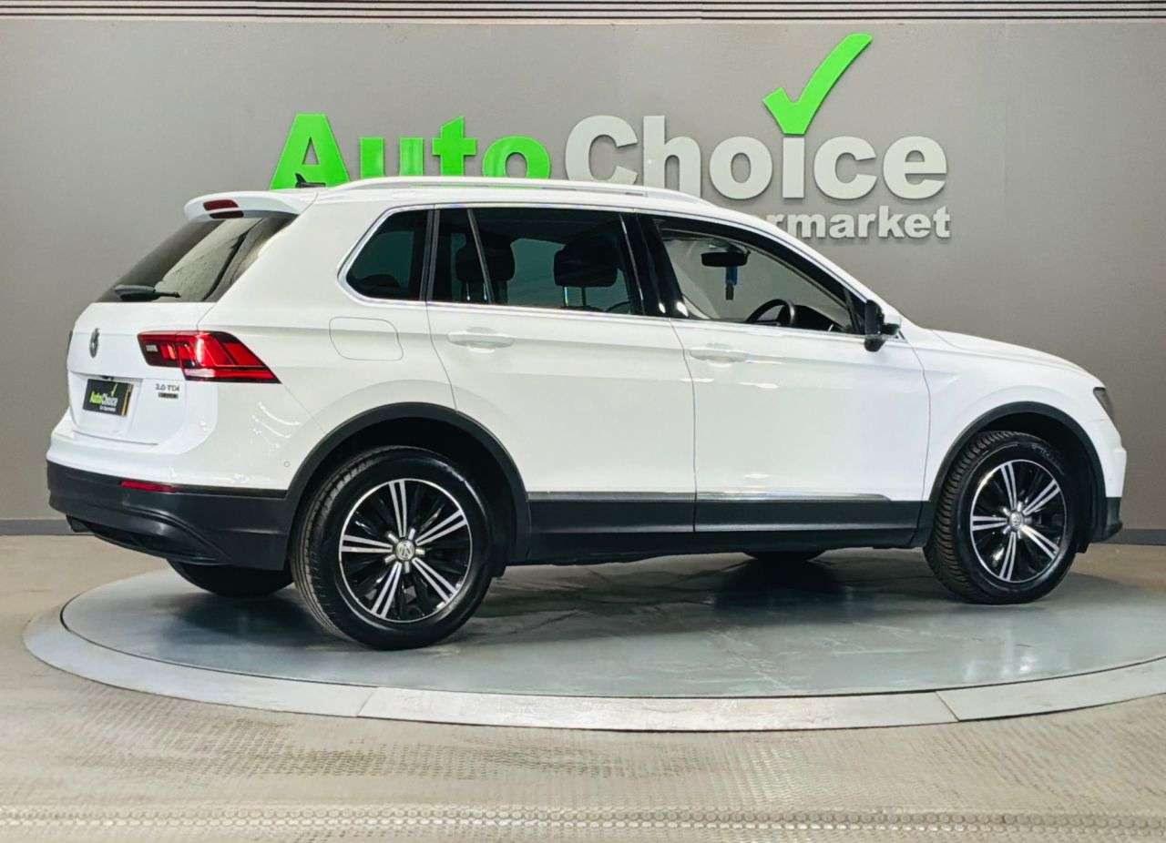 2017 VOLKSWAGEN TIGUAN 2017 VOLKSWAGEN TIGUAN