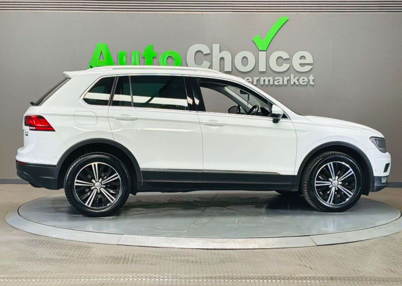 2017 VOLKSWAGEN TIGUAN 2017 VOLKSWAGEN TIGUAN