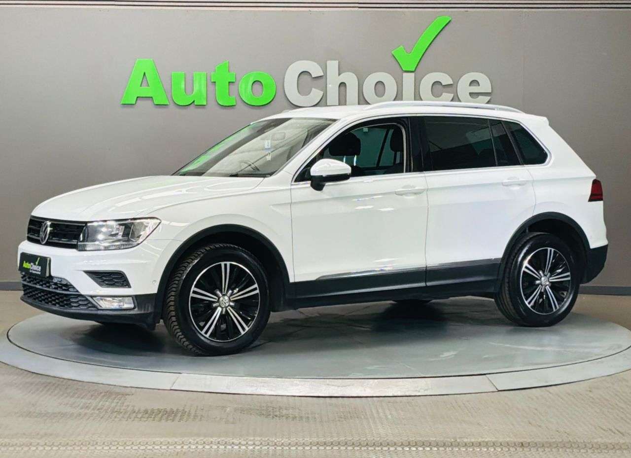 2017 VOLKSWAGEN TIGUAN 2017 VOLKSWAGEN TIGUAN