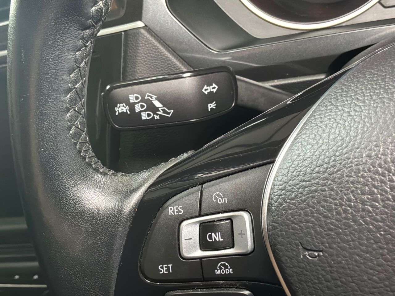 2017 VOLKSWAGEN TIGUAN 2017 VOLKSWAGEN TIGUAN