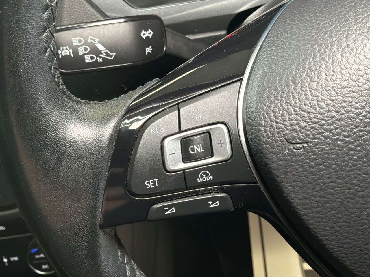 2017 VOLKSWAGEN TIGUAN 2017 VOLKSWAGEN TIGUAN