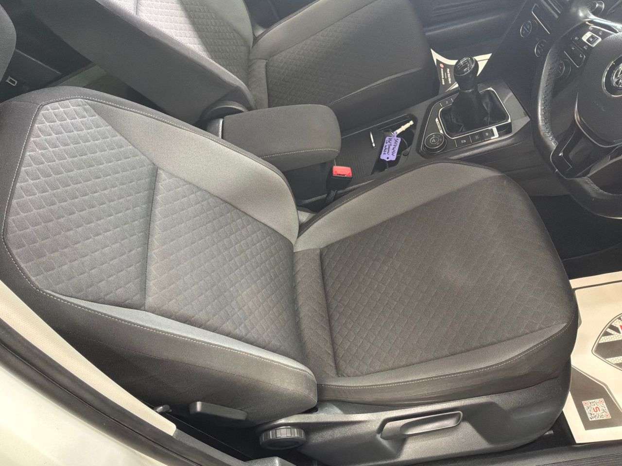 2017 VOLKSWAGEN TIGUAN 2017 VOLKSWAGEN TIGUAN