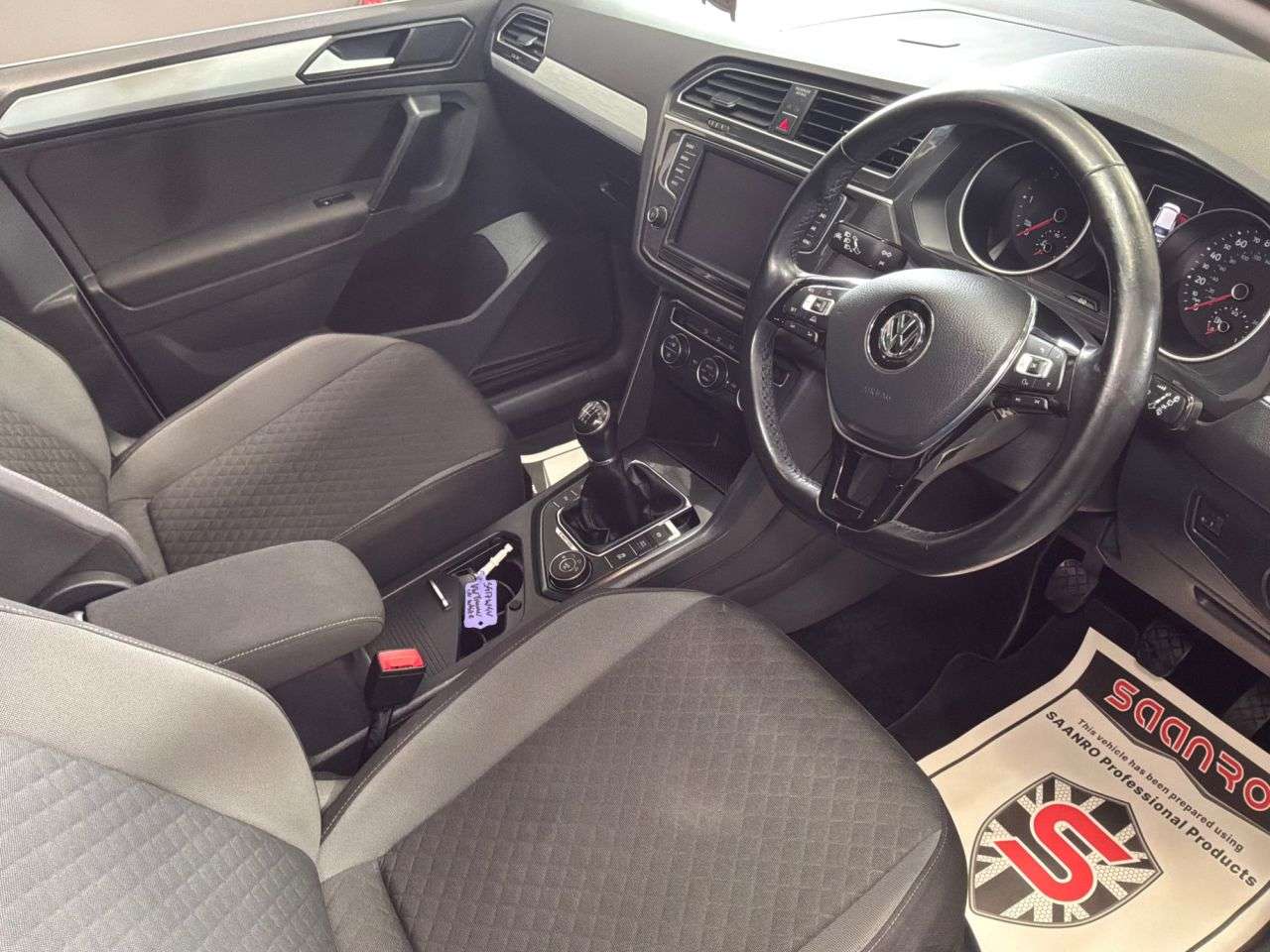 2017 VOLKSWAGEN TIGUAN 2017 VOLKSWAGEN TIGUAN