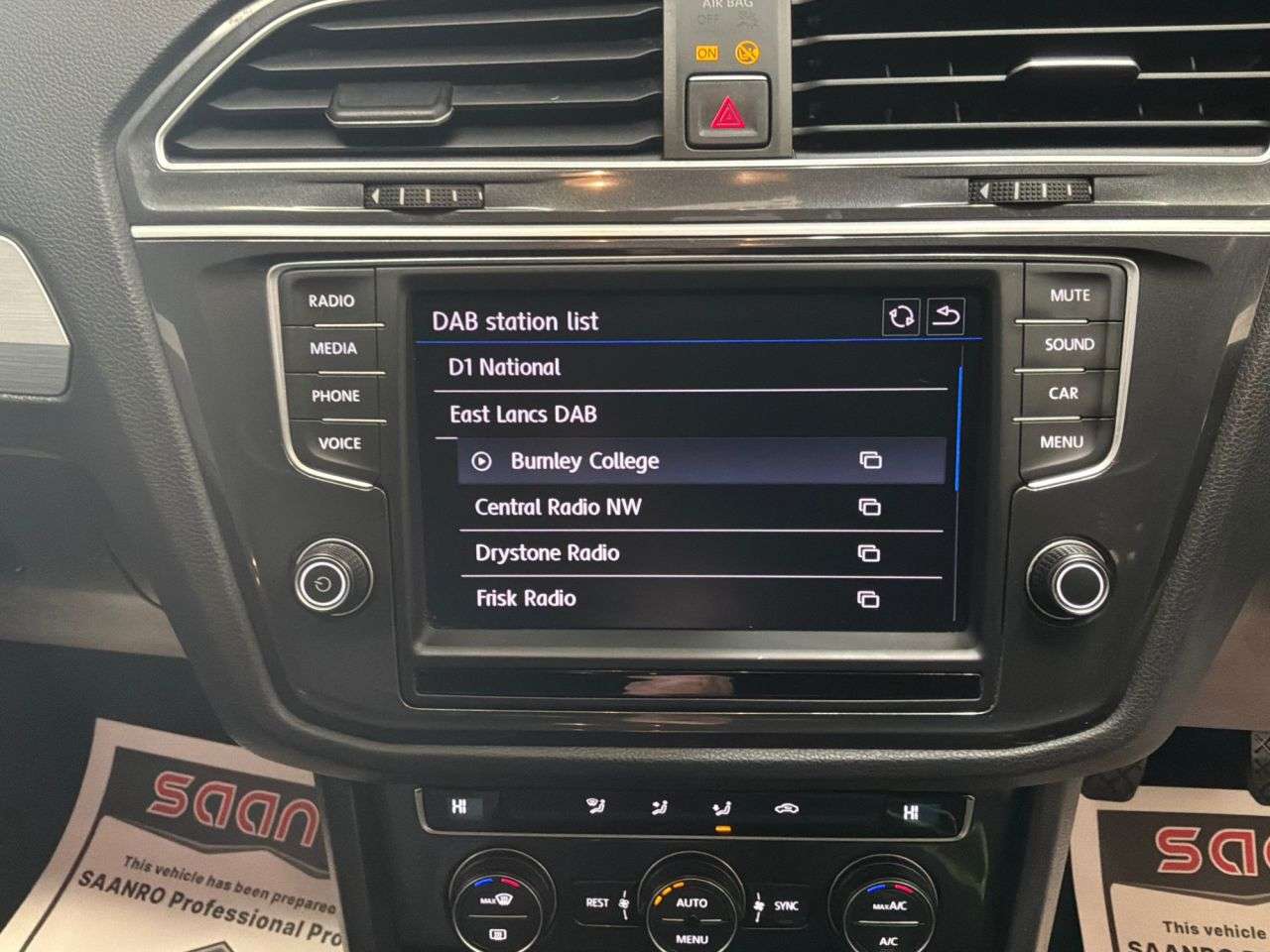 2017 VOLKSWAGEN TIGUAN 2017 VOLKSWAGEN TIGUAN
