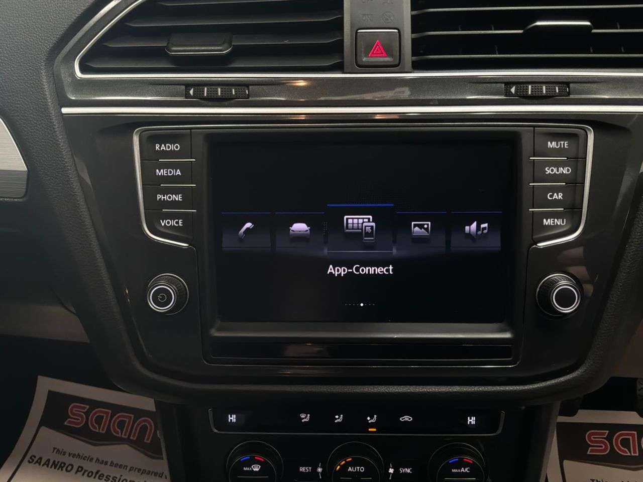 2017 VOLKSWAGEN TIGUAN 2017 VOLKSWAGEN TIGUAN