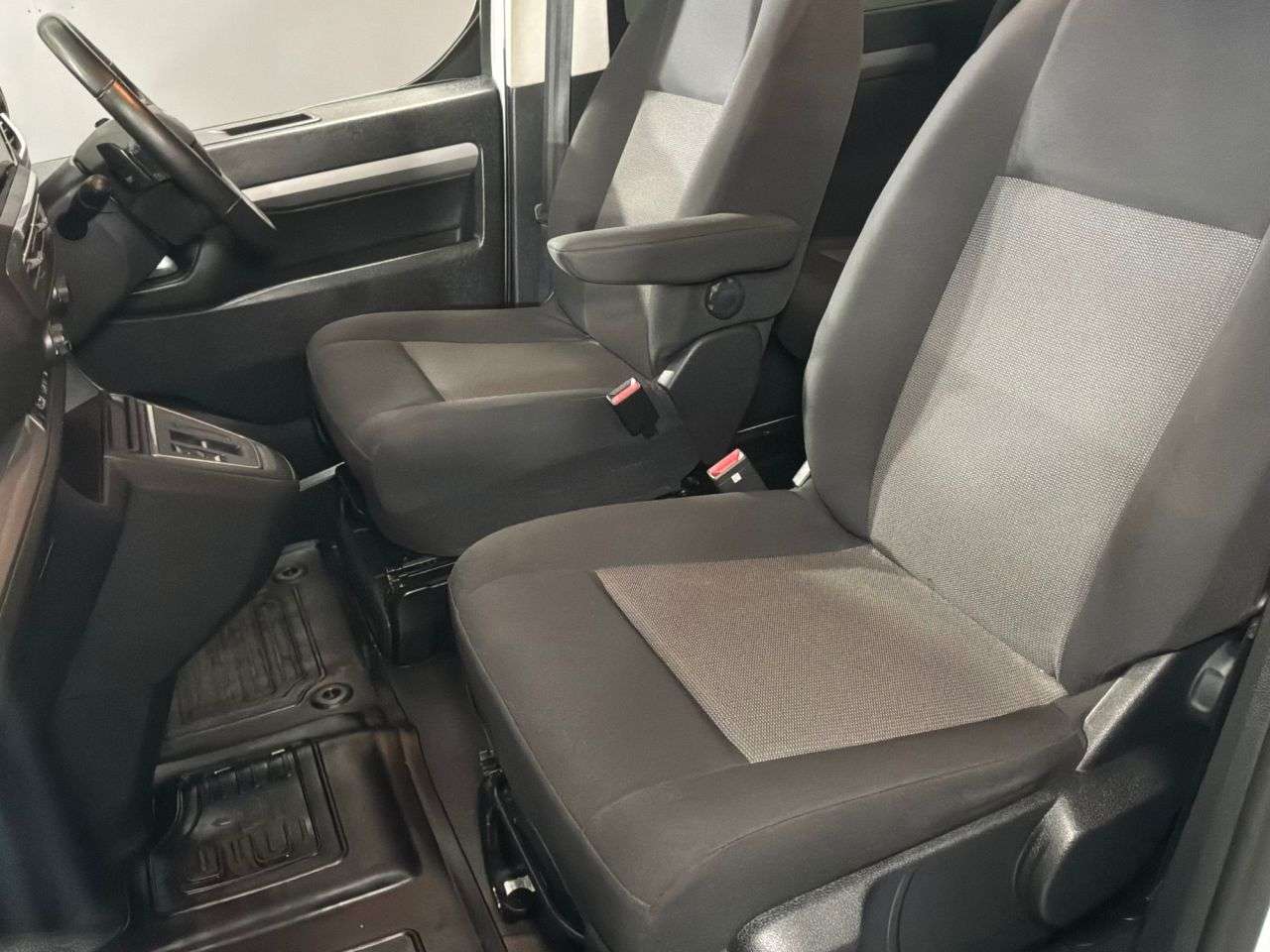 2024 TOYOTA PROACE VERSO 2024 TOYOTA PROACE VERSO