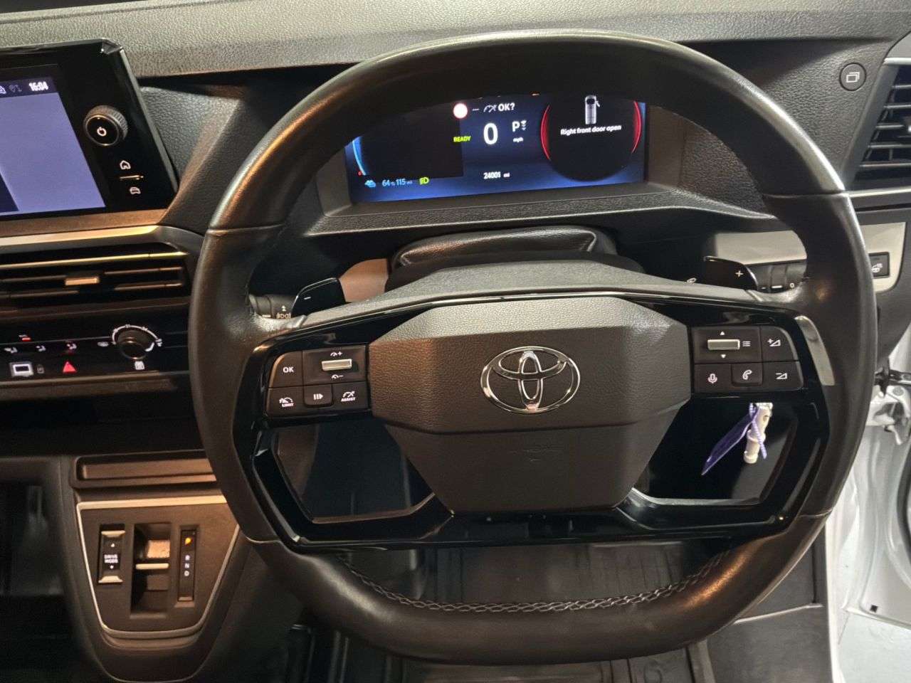 2024 TOYOTA PROACE VERSO 2024 TOYOTA PROACE VERSO