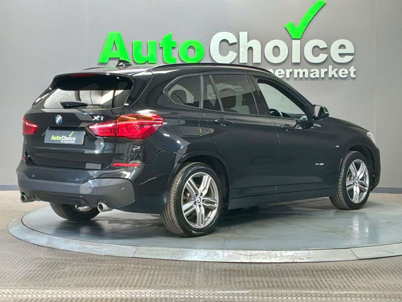 2017 BMW X1 2017 BMW X1