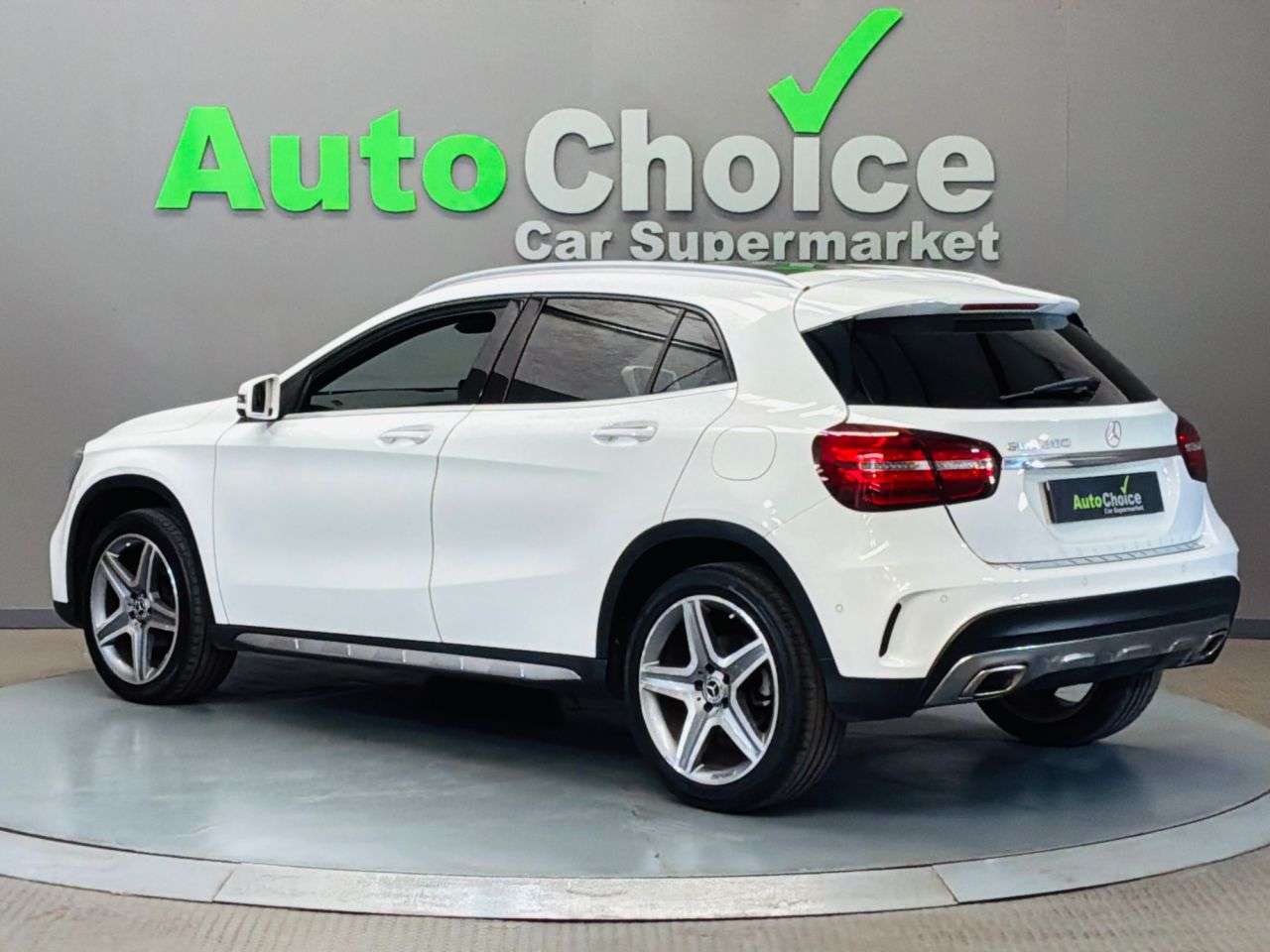 2018 MERCEDES-BENZ 180 2018 MERCEDES-BENZ 180