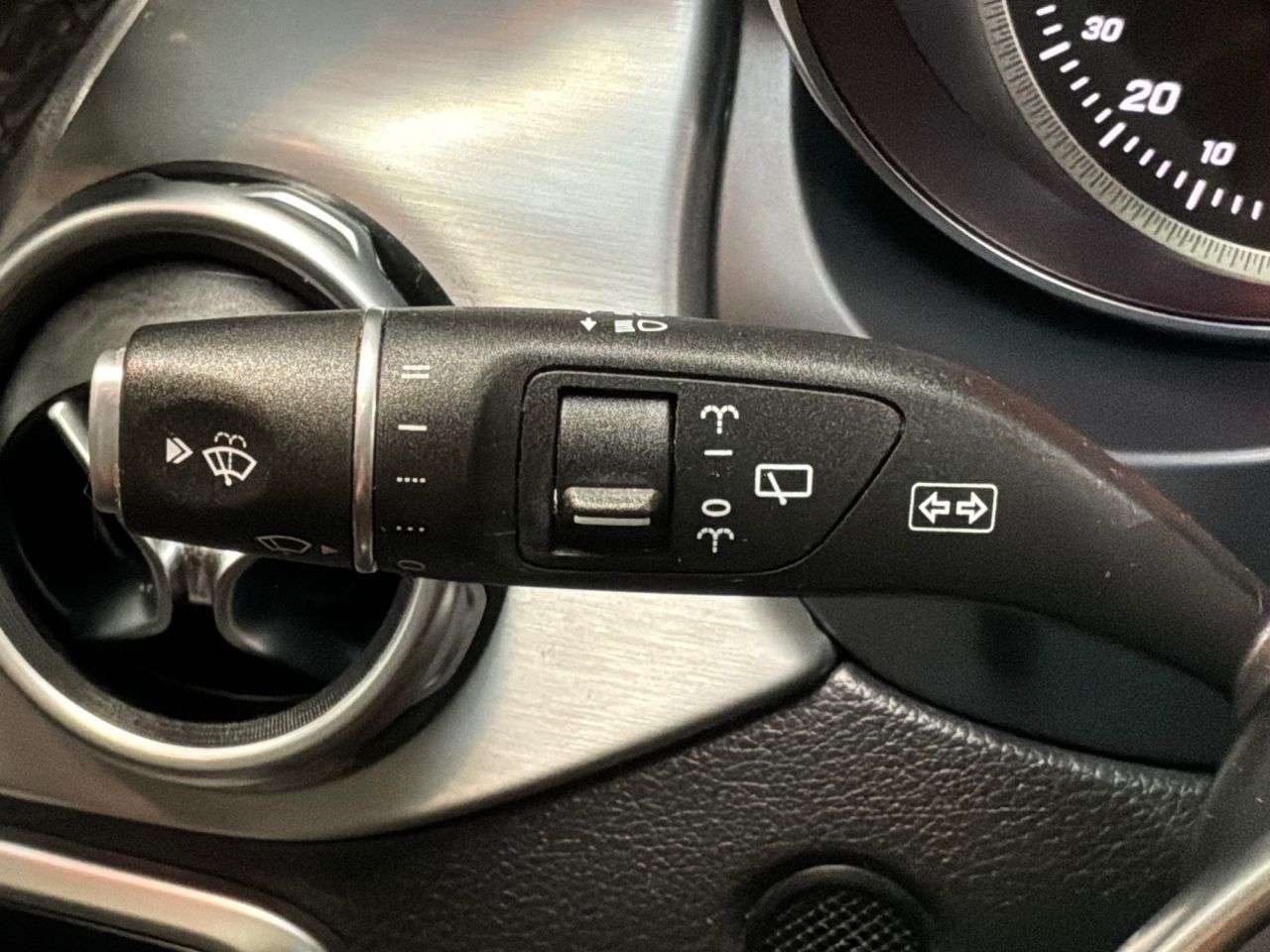 2018 MERCEDES-BENZ 180 2018 MERCEDES-BENZ 180