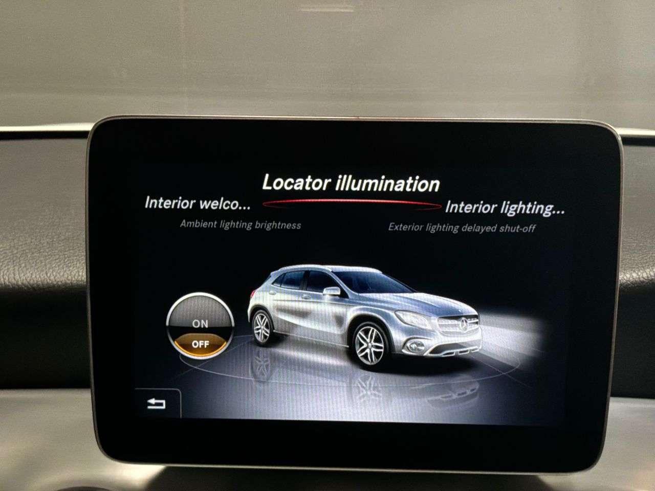 2018 MERCEDES-BENZ 180 2018 MERCEDES-BENZ 180