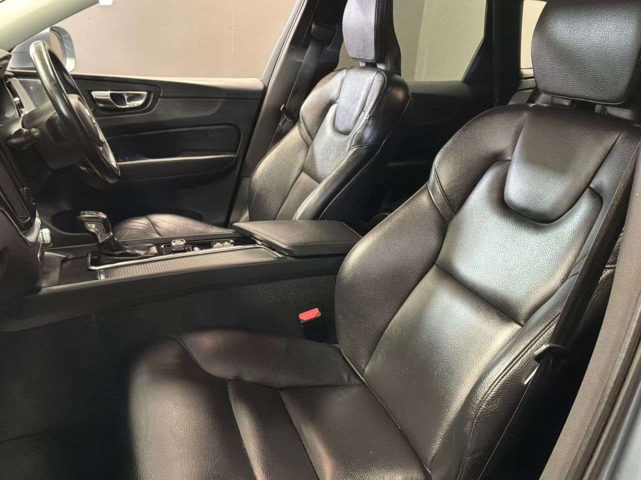 2018 VOLVO XC60 2018 VOLVO XC60