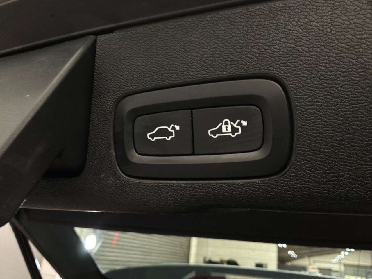 2018 VOLVO XC60 2018 VOLVO XC60