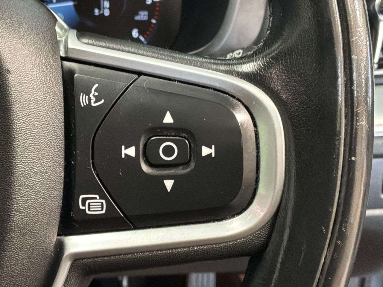 2018 VOLVO XC60 2018 VOLVO XC60