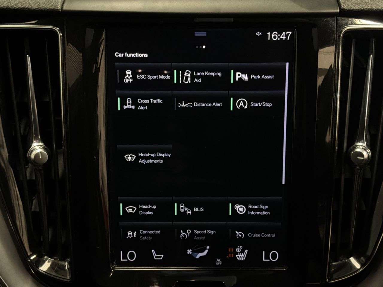 2018 VOLVO XC60 2018 VOLVO XC60