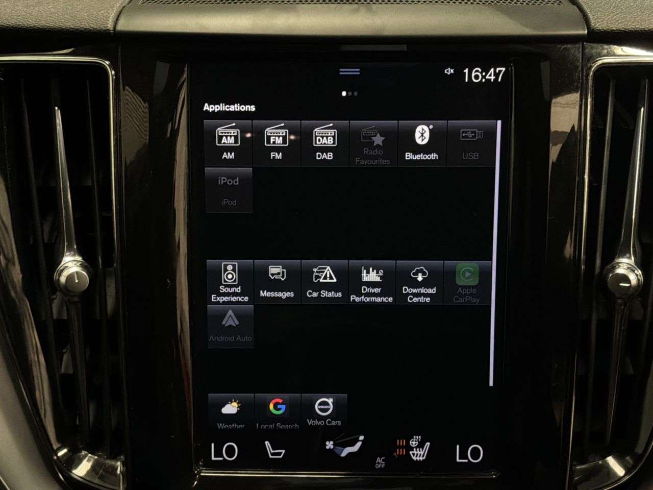 2018 VOLVO XC60 2018 VOLVO XC60