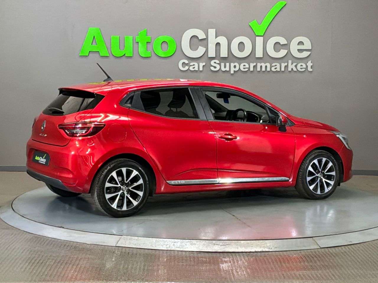 2020 RENAULT CLIO 2020 RENAULT CLIO