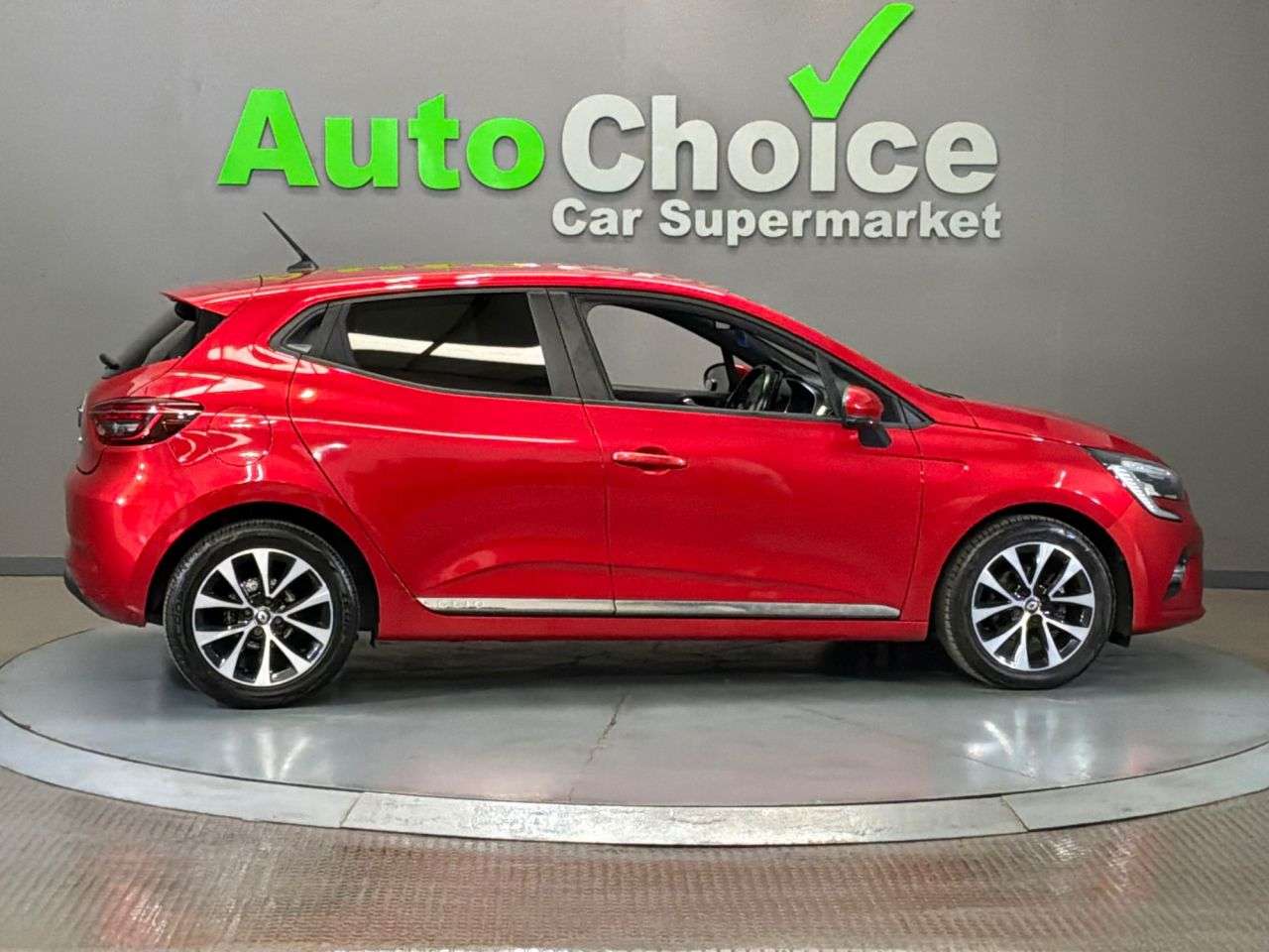 2020 RENAULT CLIO 2020 RENAULT CLIO