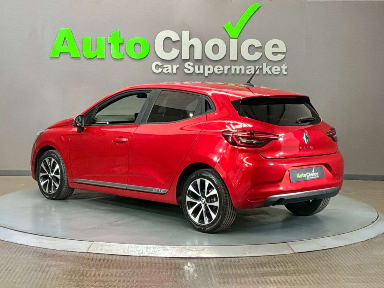 2020 RENAULT CLIO 2020 RENAULT CLIO