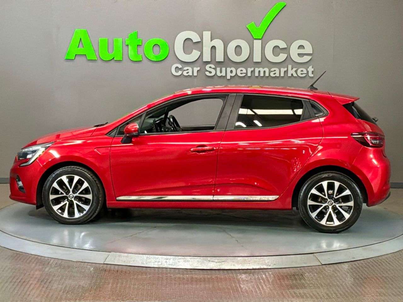 2020 RENAULT CLIO 2020 RENAULT CLIO