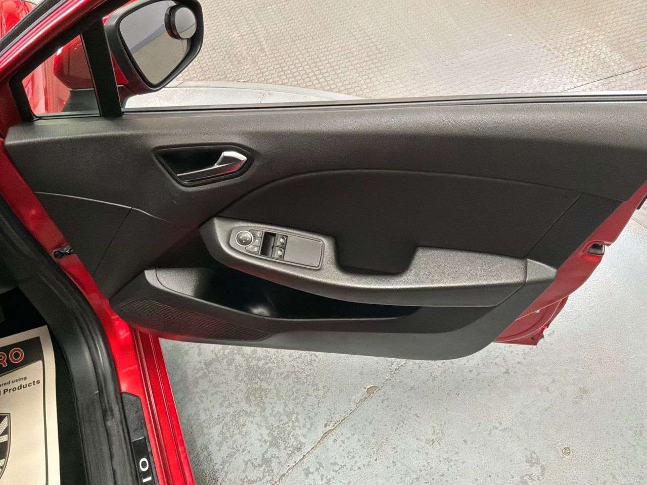 2020 RENAULT CLIO 2020 RENAULT CLIO