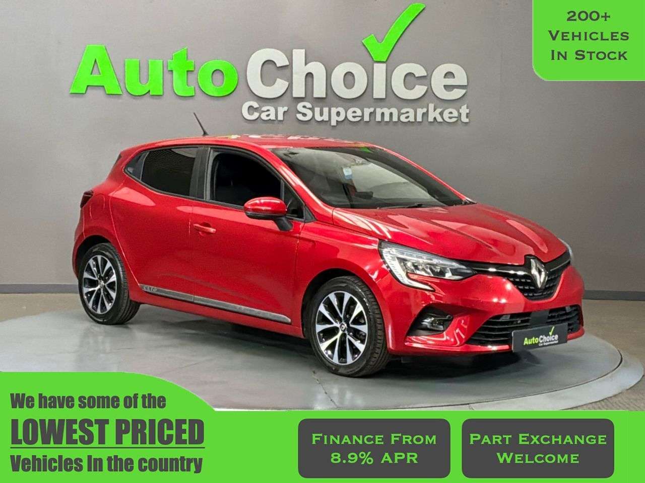 A 2020 RENAULT CLIO 1.0 TCe Iconic Hatchback 5dr Petrol Manual Euro 6 (s/s) (100 ps) in Blackbu A 2020 RENAULT CLIO 1.0 TCe Iconic Hatchback 5dr Petrol Manual Euro 6 (s/s) (100 ps) in Blackbu