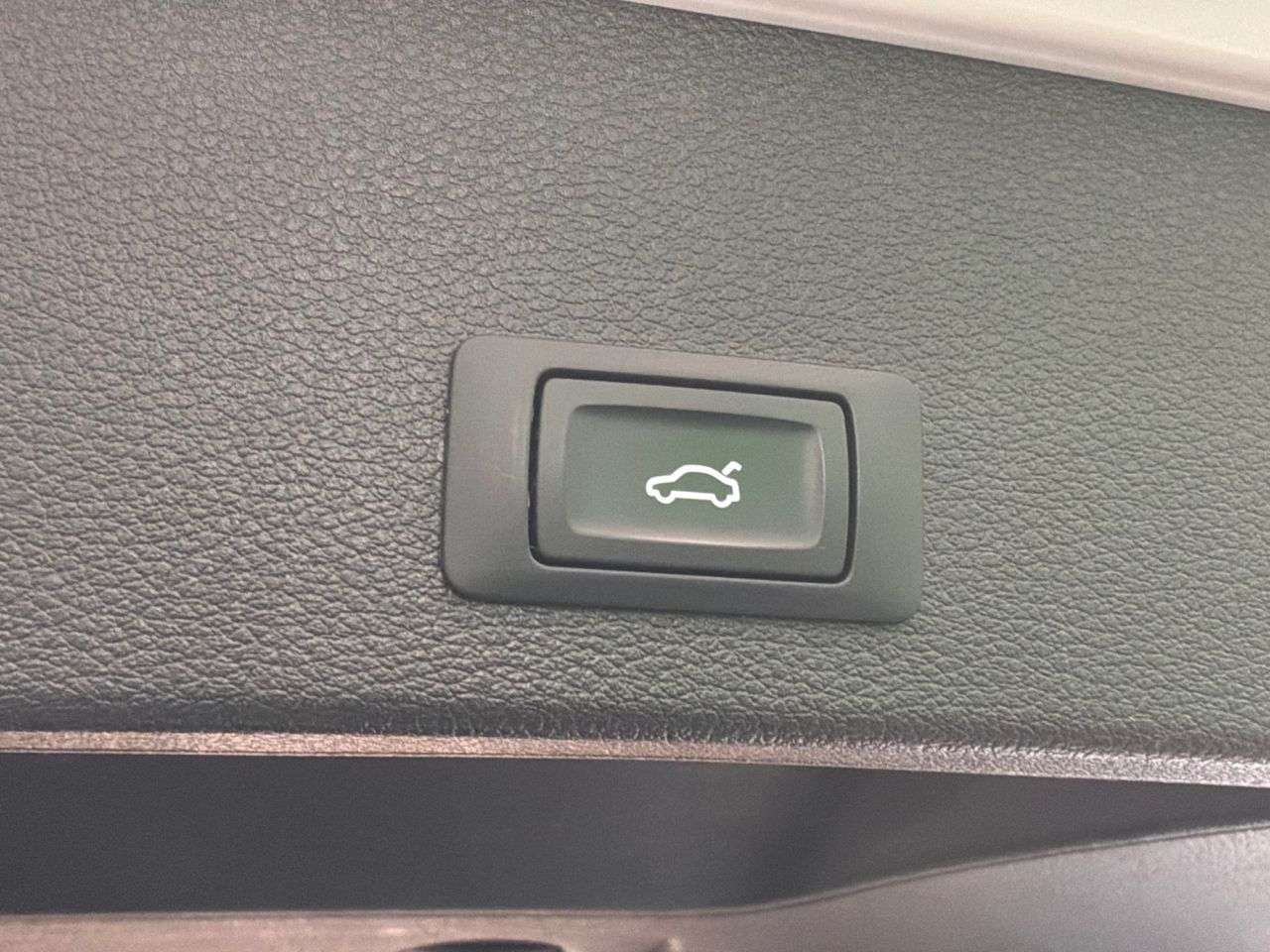 2020 AUDI Q2 2020 AUDI Q2