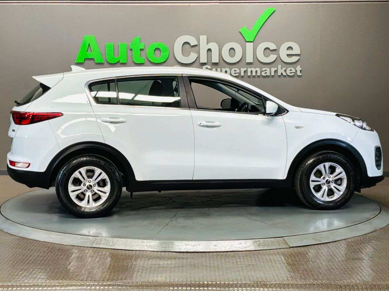2018 KIA SPORTAGE 2018 KIA SPORTAGE