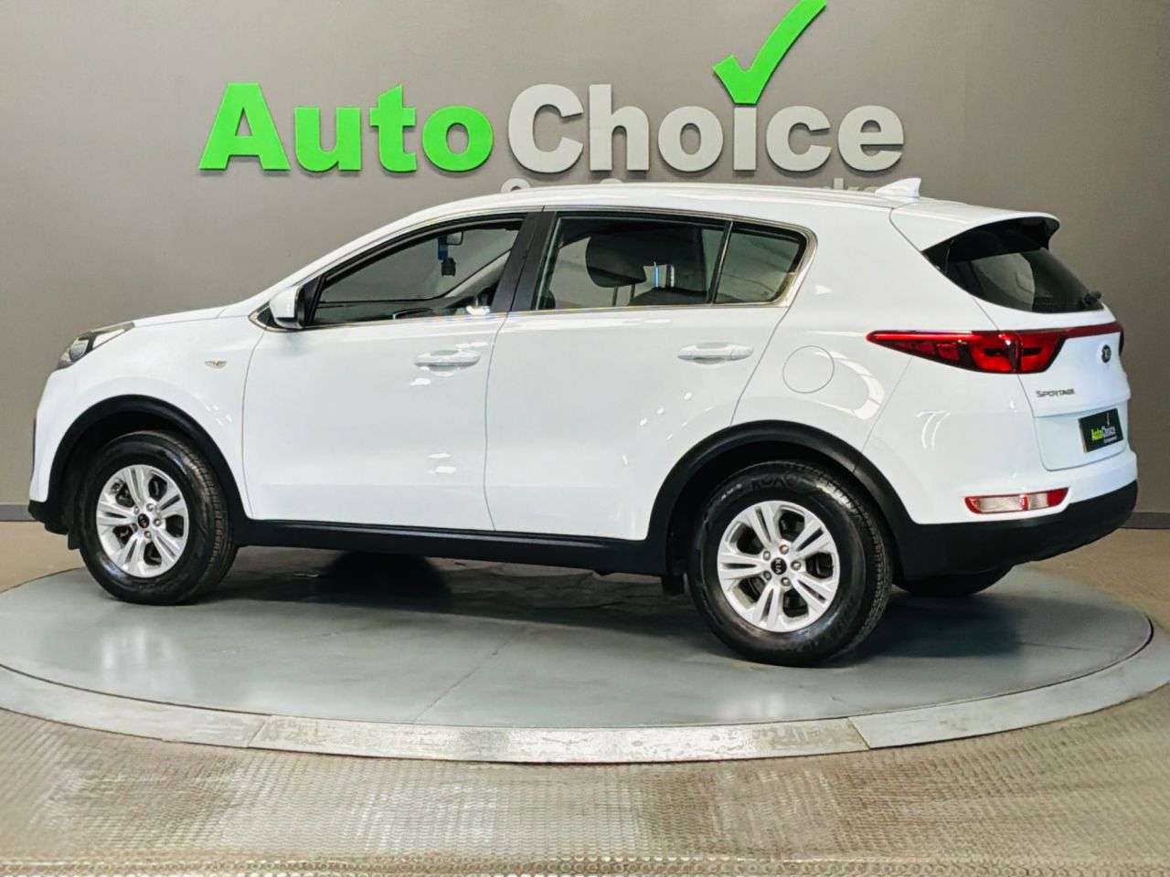 2018 KIA SPORTAGE 2018 KIA SPORTAGE
