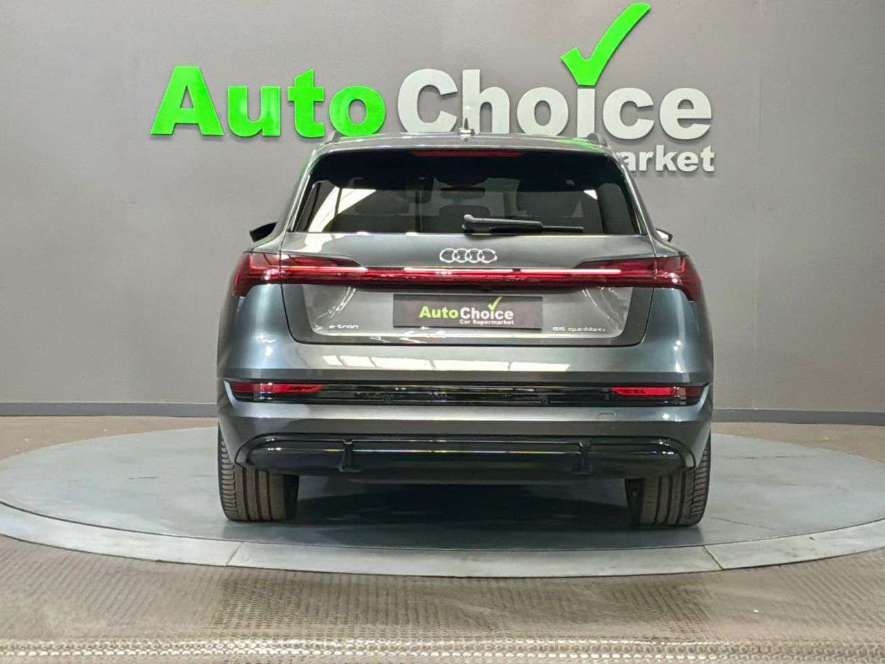 2021 AUDI E-TRON 2021 AUDI E-TRON