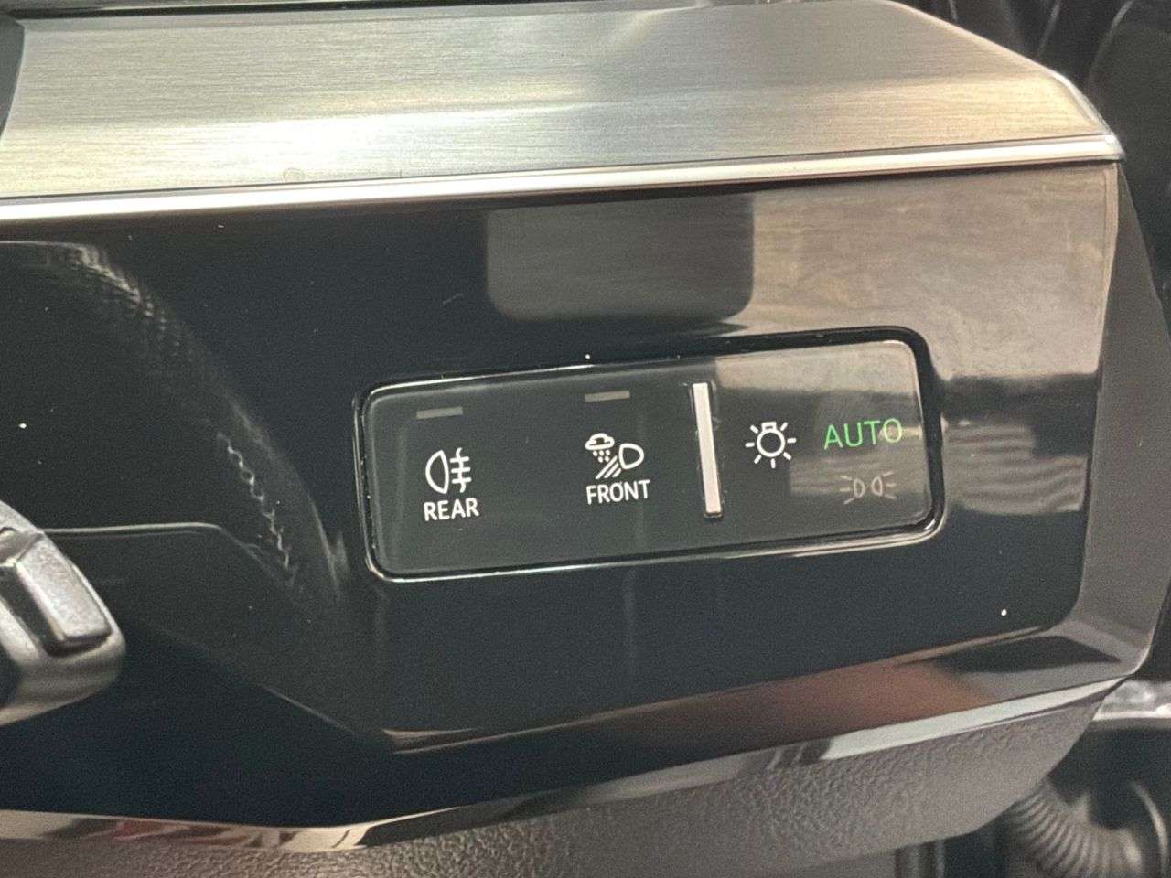 2021 AUDI E-TRON 2021 AUDI E-TRON