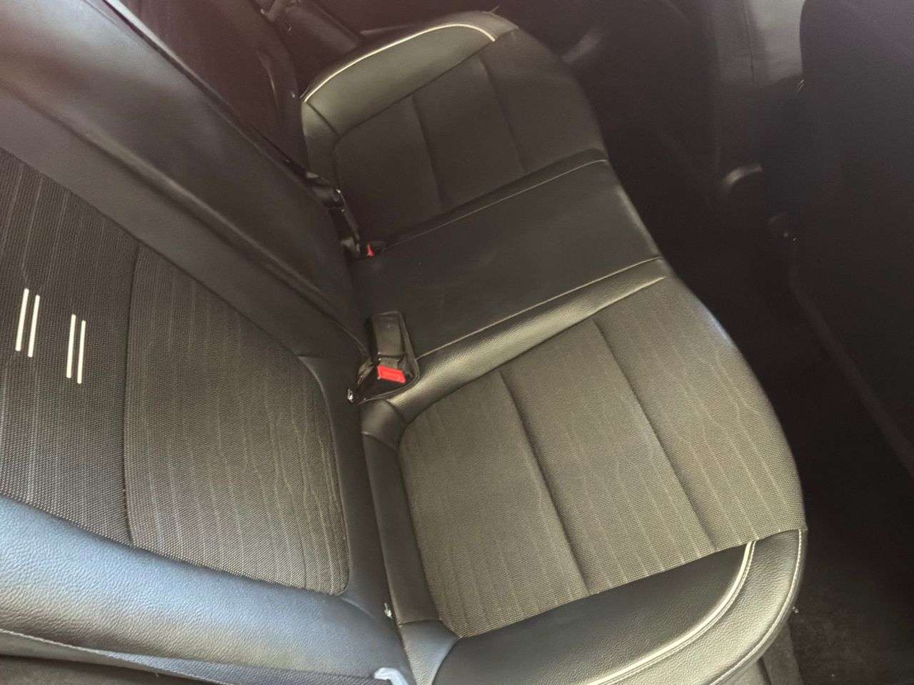 2021 KIA STONIC 2021 KIA STONIC