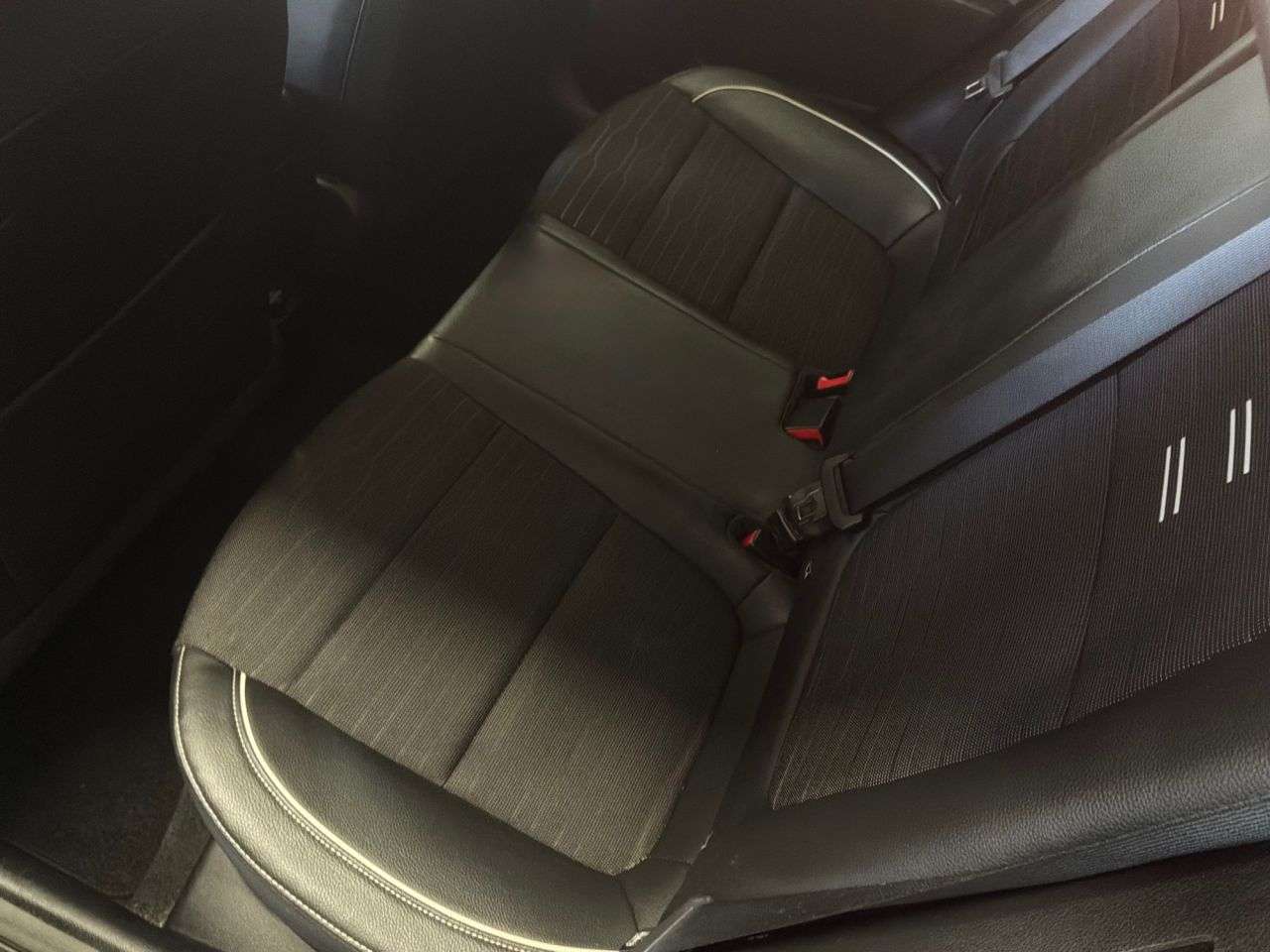 2021 KIA STONIC 2021 KIA STONIC