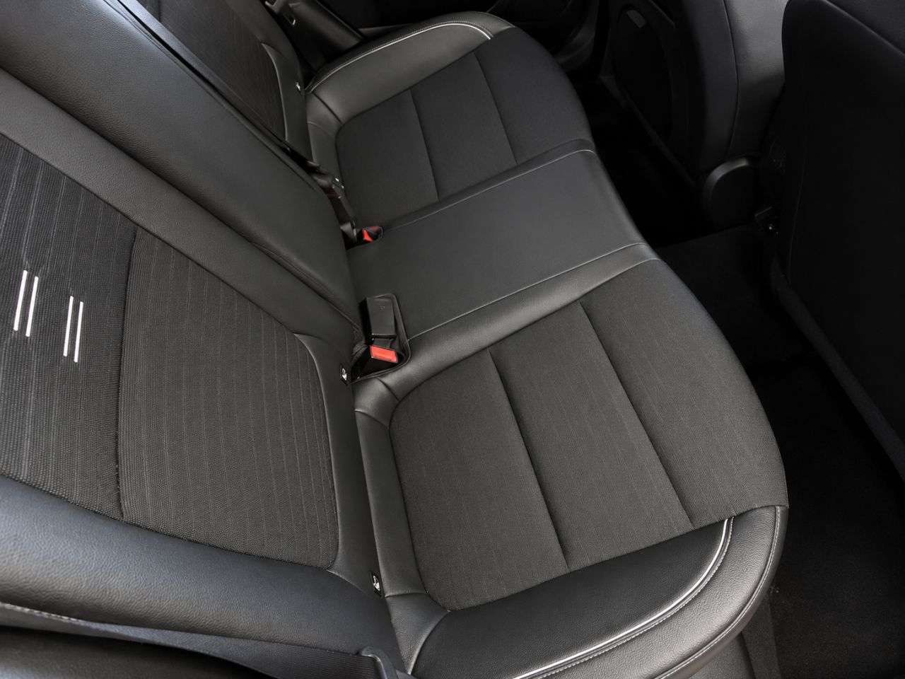 2021 KIA STONIC 2021 KIA STONIC