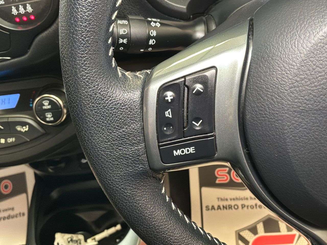 2015 TOYOTA YARIS 2015 TOYOTA YARIS