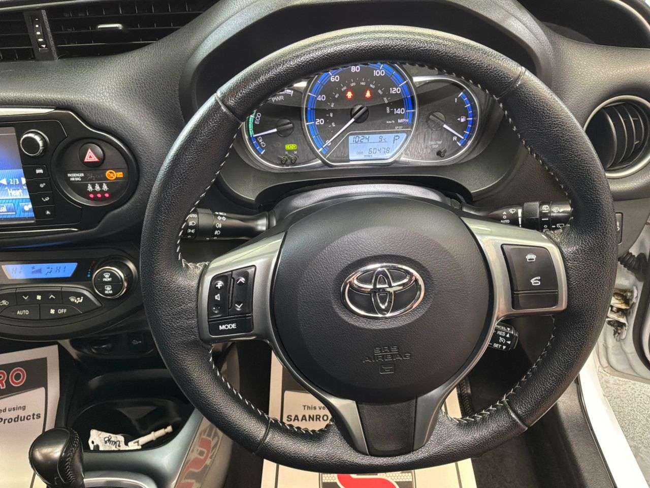 2015 TOYOTA YARIS 2015 TOYOTA YARIS
