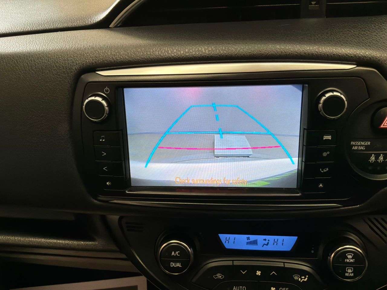 2015 TOYOTA YARIS 2015 TOYOTA YARIS