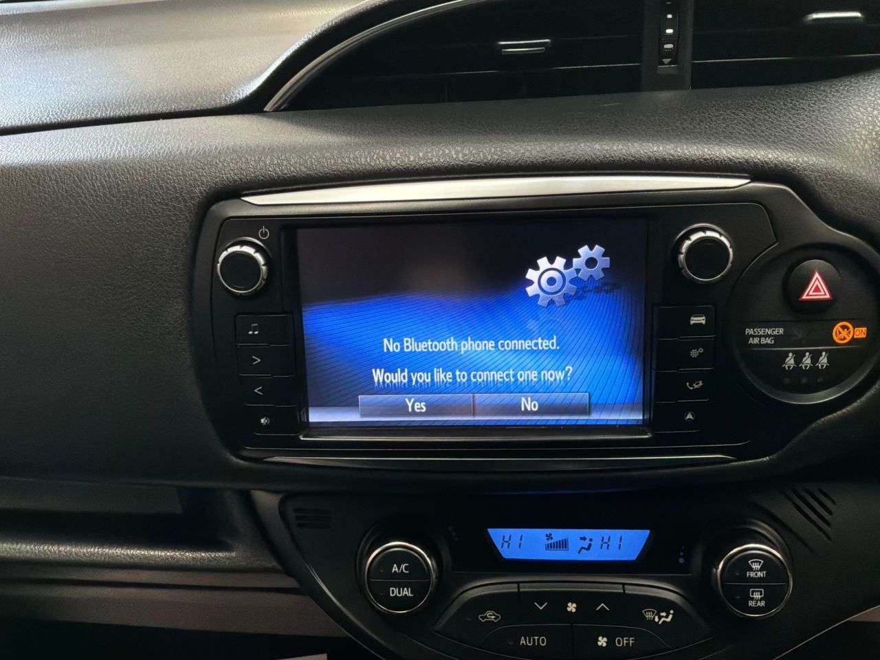 2015 TOYOTA YARIS 2015 TOYOTA YARIS