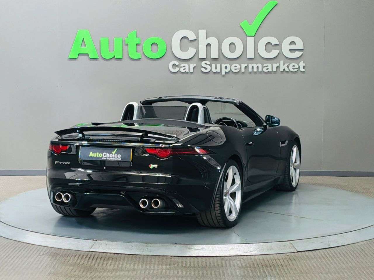 2019 JAGUAR F-TYPE 2019 JAGUAR F-TYPE