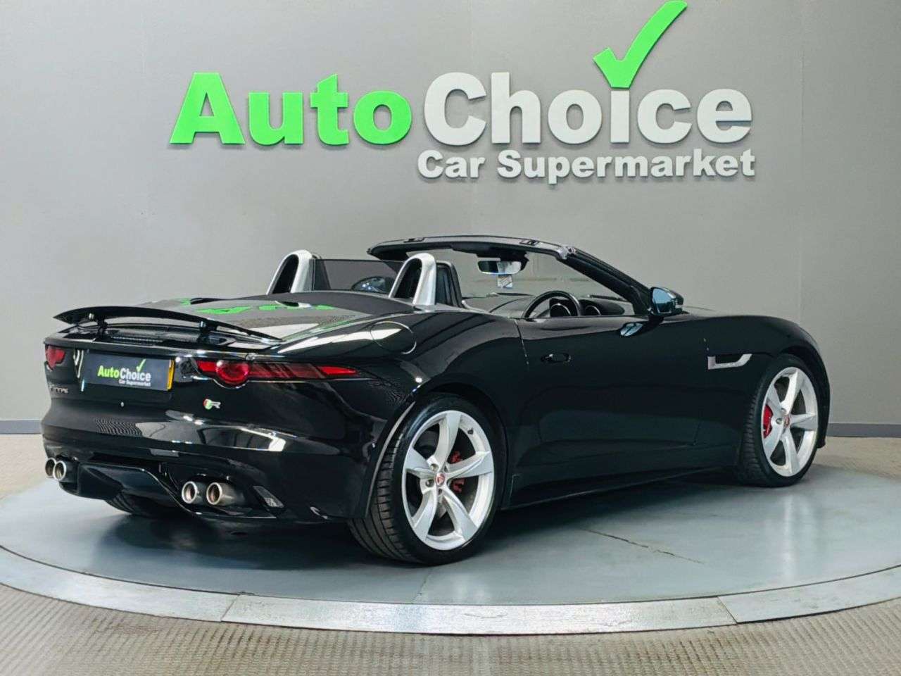 2019 JAGUAR F-TYPE 2019 JAGUAR F-TYPE