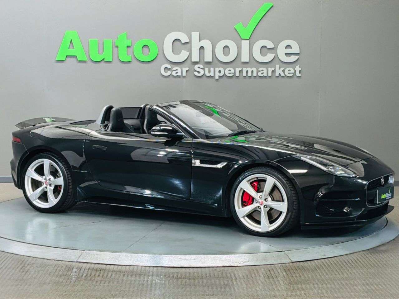 2019 JAGUAR F-TYPE 2019 JAGUAR F-TYPE