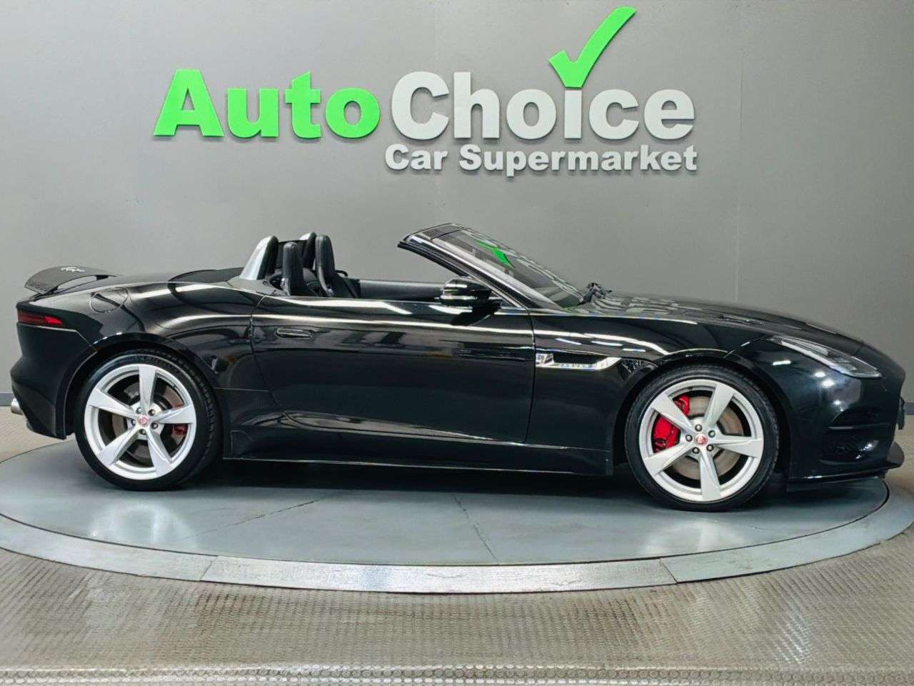 2019 JAGUAR F-TYPE 2019 JAGUAR F-TYPE