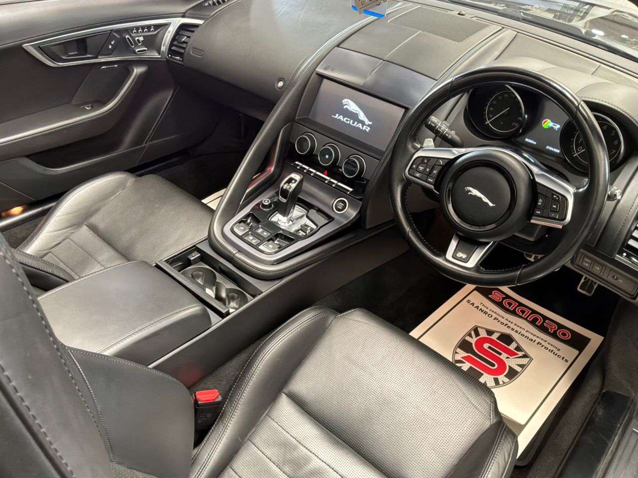 2019 JAGUAR F-TYPE 2019 JAGUAR F-TYPE