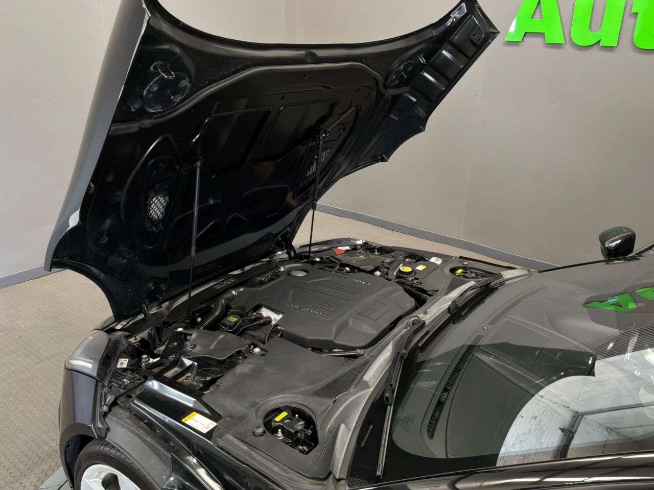 2019 JAGUAR F-TYPE 2019 JAGUAR F-TYPE
