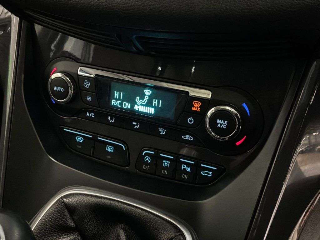 2015 FORD KUGA 2015 FORD KUGA