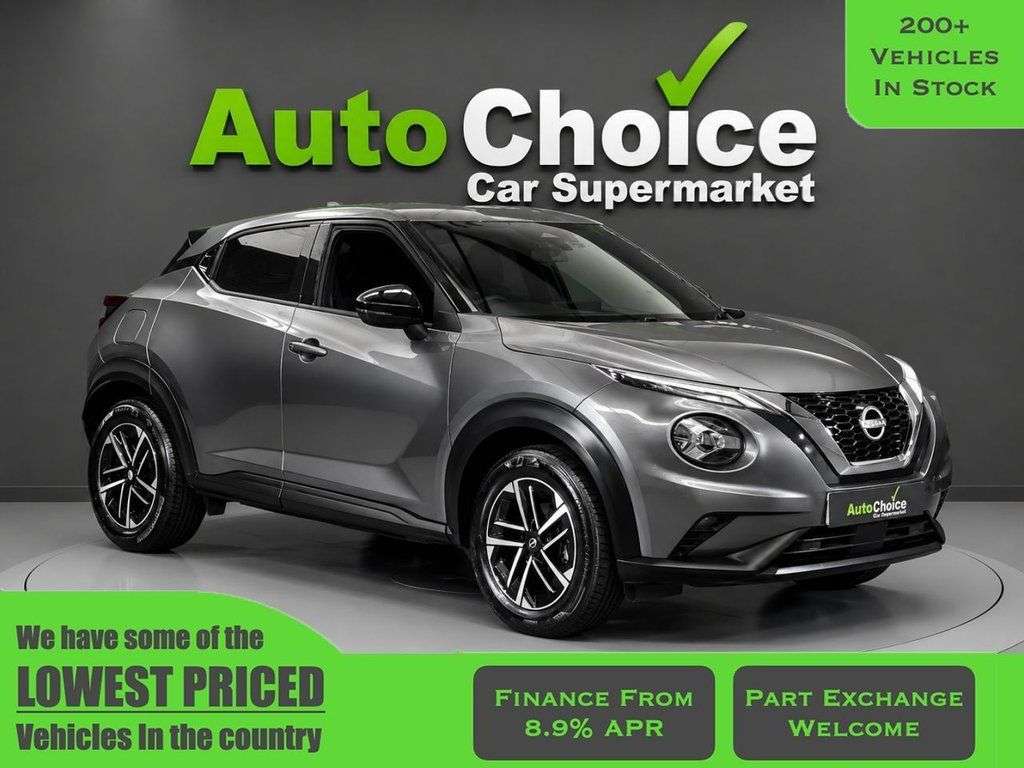 A 2025 NISSAN JUKE 1.0 DIG-T N-Connecta SUV 5dr Petrol DCT Auto Euro 6 (s/s) (114 ps) in Black A 2025 NISSAN JUKE 1.0 DIG-T N-Connecta SUV 5dr Petrol DCT Auto Euro 6 (s/s) (114 ps) in Black